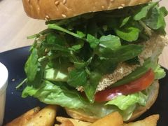 -HELLO 27 意面·沙拉·帕尼尼