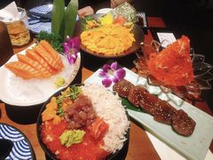 三色海胆饭-魔丼屋(日月光店)