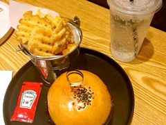 -龙治汉堡(中华城店)