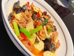 -黔蘑菇四季餐厅(观山湖店)