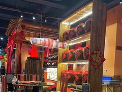 -老滇山寨•云南特色菜•地方菜•民族风情歌舞表演(金碧店)