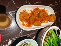 金沙大虾球-新白鹿餐厅(西湖银泰店)
