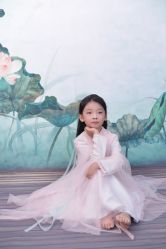 点击看大图 -后宫·古装汉服京剧儿童亲子全家福摄影