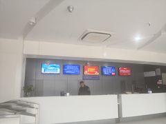 -包玉刚游泳场(黄龙恒励大厦店)