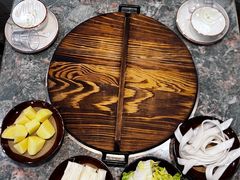 -三里屯土灶炖公鸡地锅鸡(江东店)