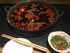 -纸盐河码头火锅(十八梯店)