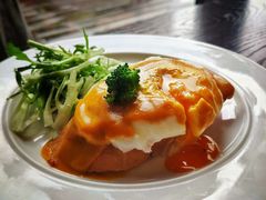 -广州汇华希尔顿逸林酒店