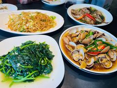 -鑫悦楼煎蟹·16年海鲜大排档