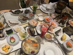 -雍和会海鲜姿造自助(湖东路店)