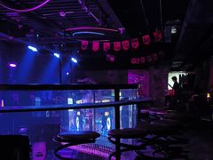 -vimi便利店酒吧
