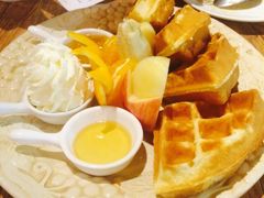 -玛格萝妮(汇智国际商业中心店)