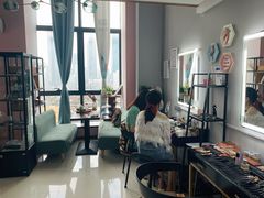 -ME觅妆·定制美妆·彩妆私教(菱角湖店)