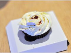 红丝绒纸杯蛋糕-Pantry's Best派悦坊蛋糕(K11购物艺术中心店)