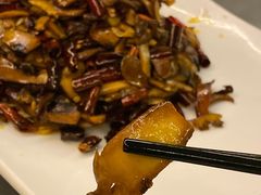 干椒牛肝菌-蔼若春.传承三十年云南菜(金碧公园店)