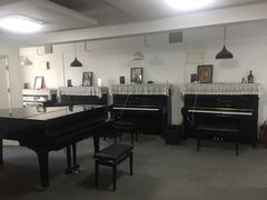 -梅纳·钢琴声乐架子鼓Mena Music(双井店)
