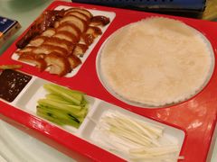 -艳阳天酒店(五里新村店)