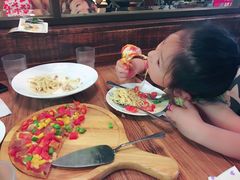 -玛格萝妮(汇智国际商业中心店)