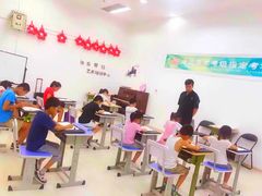 -快乐琴弦音乐舞蹈艺术教育中心(马连道校区)