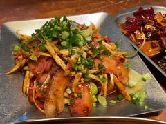 -三叔特色自贡菜(中海国际店)