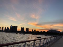 -彩虹沙滩