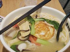 -蒙自源米线大王(花园城商场店)