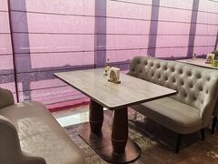 -广州天河体育中心美居酒店