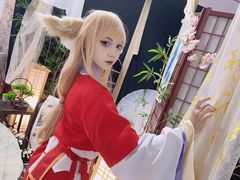 -马猴烧酒二次元cosplay换装写真自拍体验馆