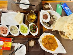 -岗底斯尼泊尔餐厅(万达店)