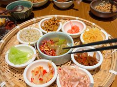 -包整·丝娃娃(一览甲秀楼风景店)