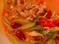 炮姜馋嘴蛙仔-解香楼(八盘岭路店)