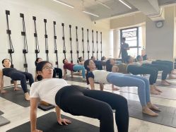 -OM瑜伽教练培训学院