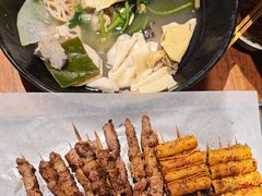 -万记麻辣烫国展总店