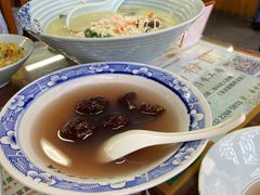 藕粉汤圆-粗茶淡饭(东关街店)