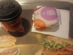 -麦当劳(欢乐谷店)