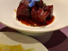 本帮红烧肉-上海古井假日酒店 · 徽昇楼中餐厅