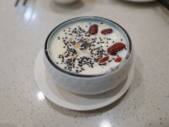 鸡蛋牛奶醪糟-伊祥·敦煌楼