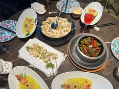 -海派悦庭·海胆烧麦·新融合菜(凯德广场店)