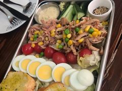 航母沙拉-吃饼人西餐(南开店)