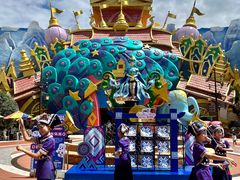 -七彩云南欢乐世界