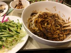 -黑八私房老北京炸酱面