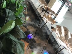 -尚尚仙·酸汤猪手·猪肚鸡火锅(华联万柳购物中心店)