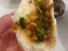 -李与白包子铺(桐梓林店)