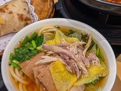 鸡鸭和乐-鸢飞潍坊菜馆(鸢飞大酒店)