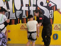 -攀猩儿童攀岩馆(宝乐汇店)