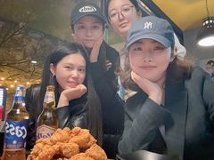 -BHC炸鸡(明洞总店)