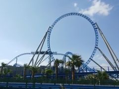 -七彩云南欢乐世界