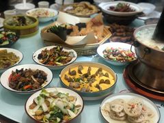 -丁里羊肉小镇(天鹅湖总店)