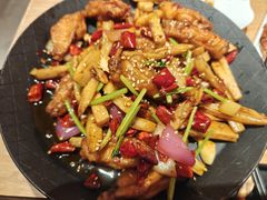 -川堂风·跷脚牛肉·乐山爆炒(宝山日月光店)