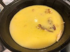 -鲜入围煮花胶鸡海鲜火锅