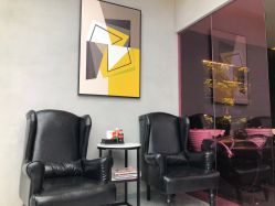 -变画·发型STUDIO